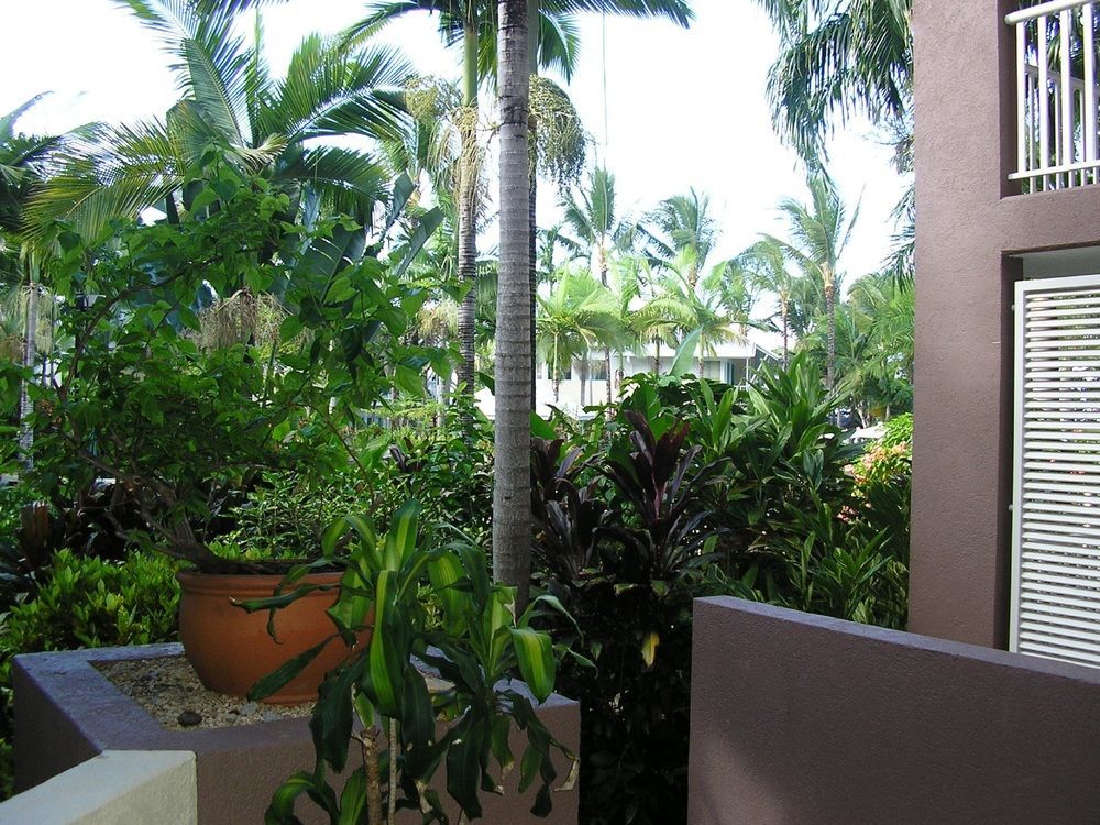 Coral Sands Beachfront Resort Trinity Beach Exterior foto